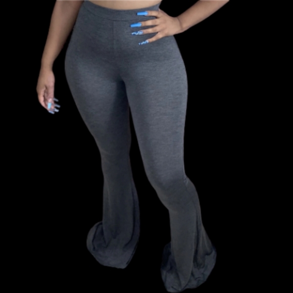 Paige :: Dark Grey - Picture 1 of 1